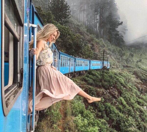 train-ride-srilanka